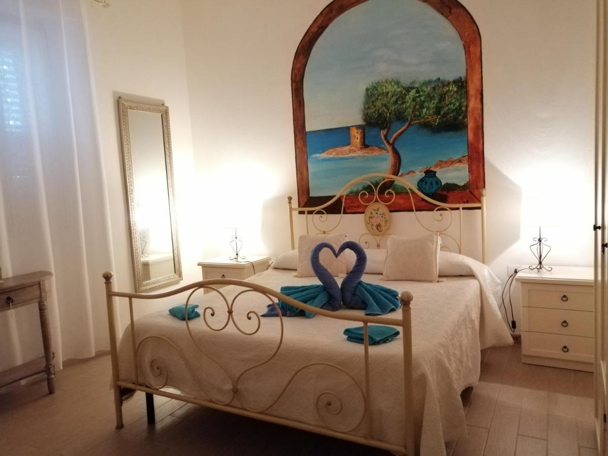 La Porta Sulla Costa Bed & Breakfast San Pantaleo Ngoại thất bức ảnh
