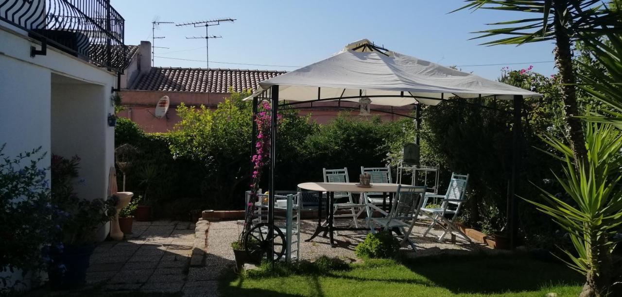 La Porta Sulla Costa Bed & Breakfast San Pantaleo Ngoại thất bức ảnh