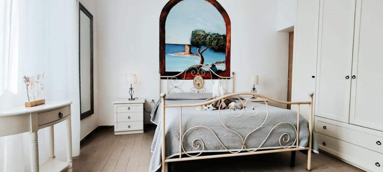 La Porta Sulla Costa Bed & Breakfast San Pantaleo Ngoại thất bức ảnh