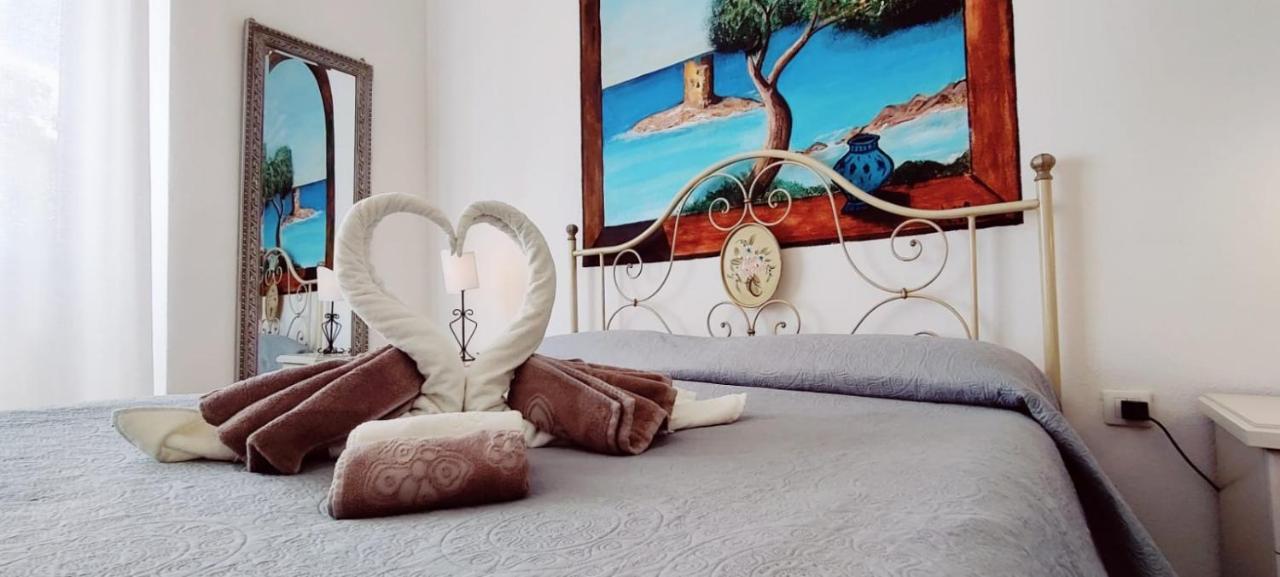 La Porta Sulla Costa Bed & Breakfast San Pantaleo Ngoại thất bức ảnh