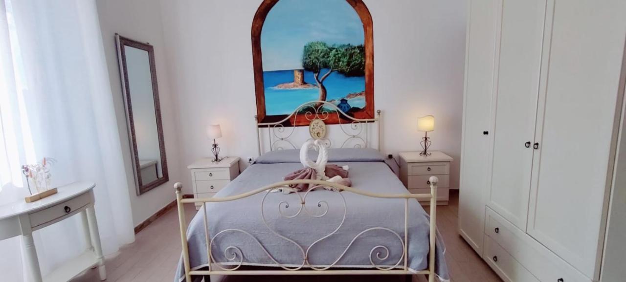 La Porta Sulla Costa Bed & Breakfast San Pantaleo Ngoại thất bức ảnh