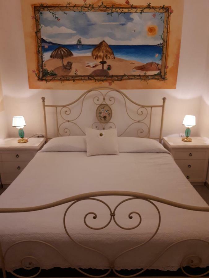 La Porta Sulla Costa Bed & Breakfast San Pantaleo Ngoại thất bức ảnh